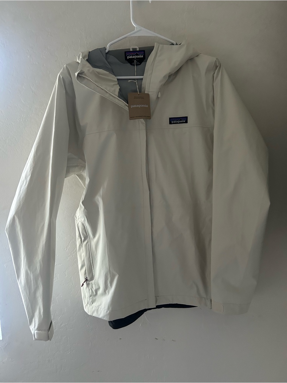 Patagonia Women's Hooded Raincoat - Off-White
